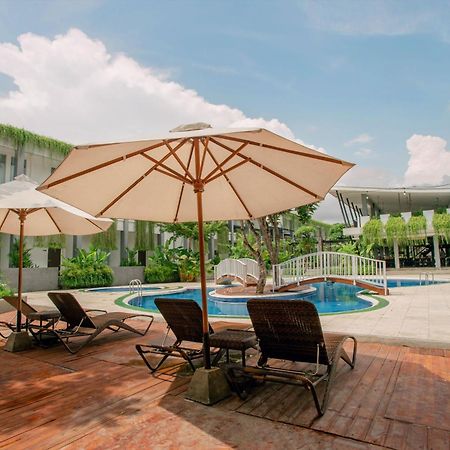 Lpp Garden Hotel Maguwo Экстерьер фото