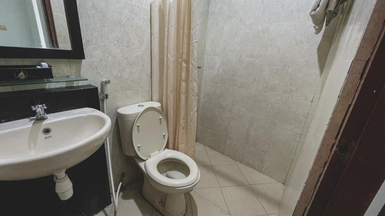 Lpp Garden Hotel Maguwo Экстерьер фото