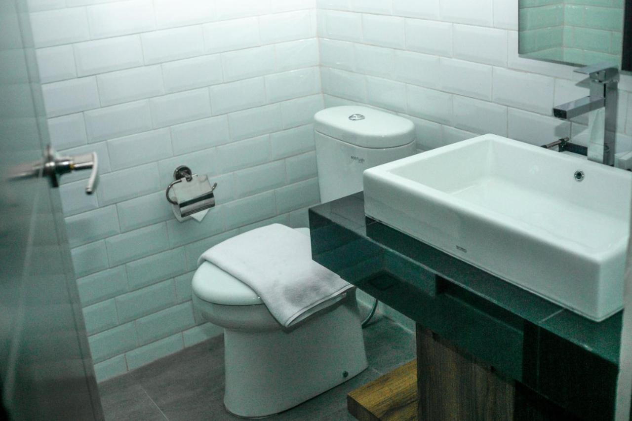 Lpp Garden Hotel Maguwo Экстерьер фото