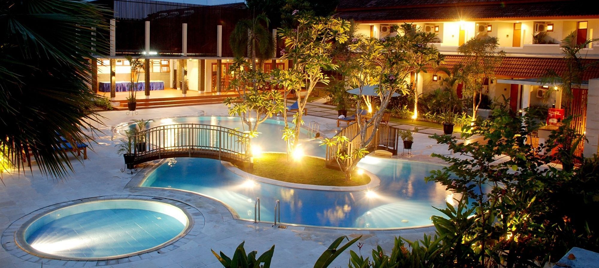 Lpp Garden Hotel Maguwo Экстерьер фото